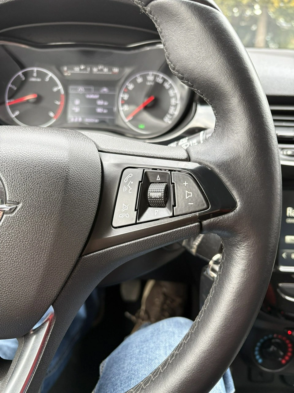 Opel Corsa - Zdjęcie 19