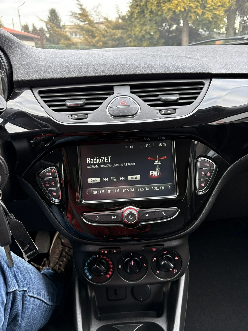 Opel Corsa - Zdjęcie 22