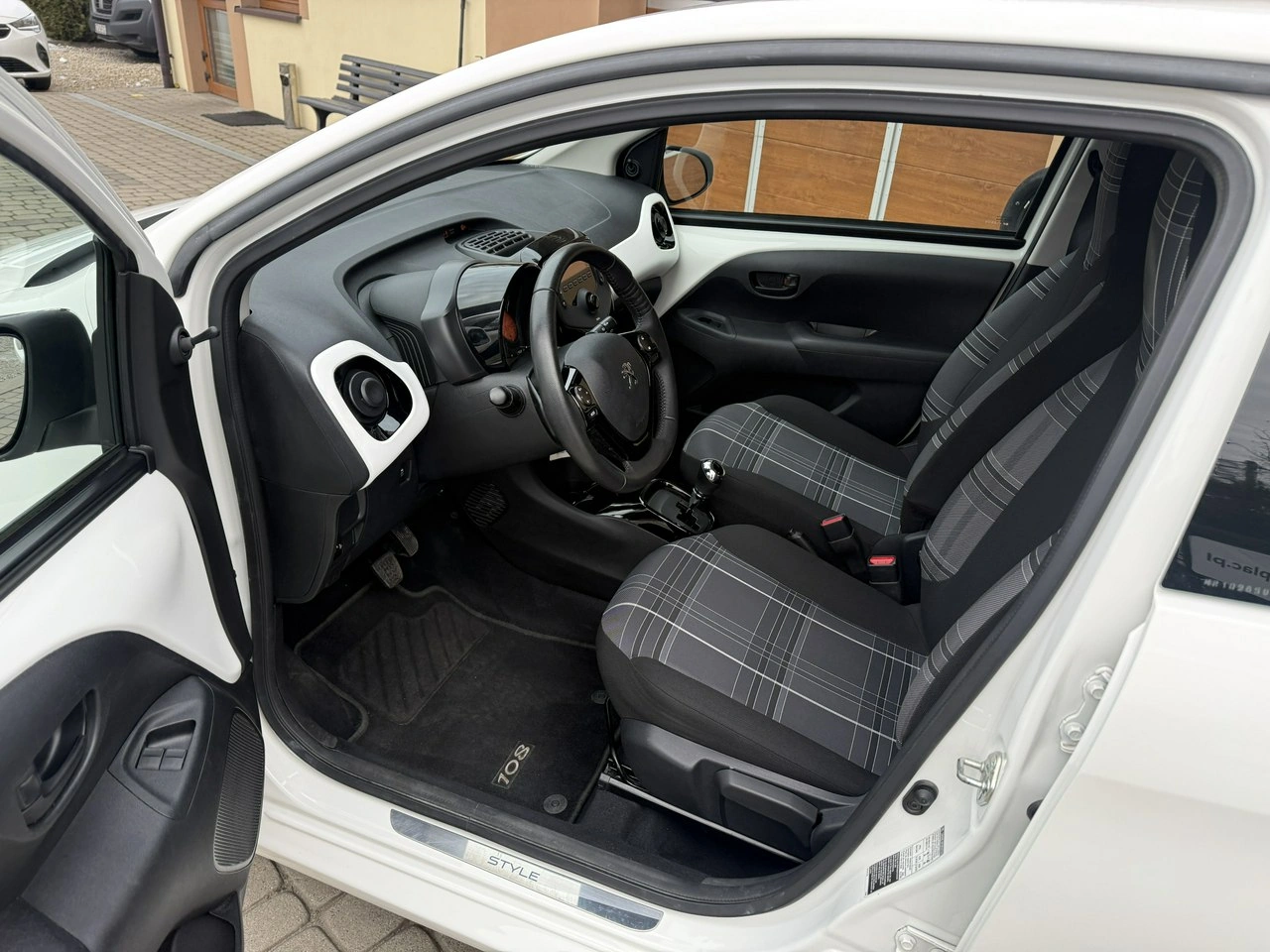 Peugeot 108 - Zdjęcie 17