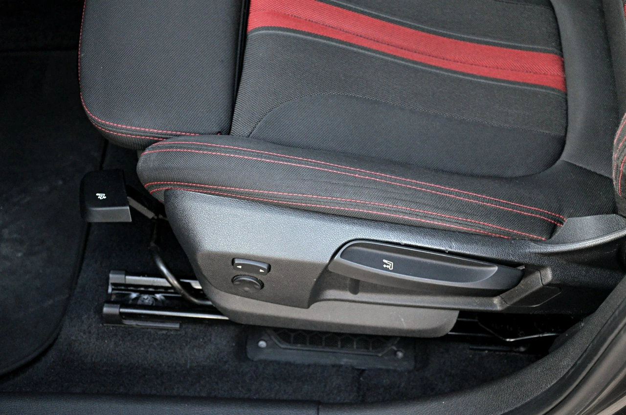 BMW 218 - Zdjęcie 20