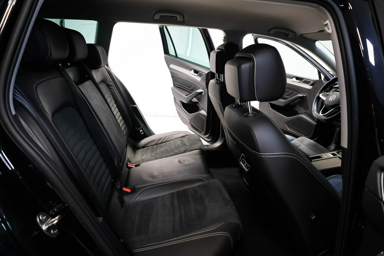 Volkswagen Passat - Zdjęcie 26