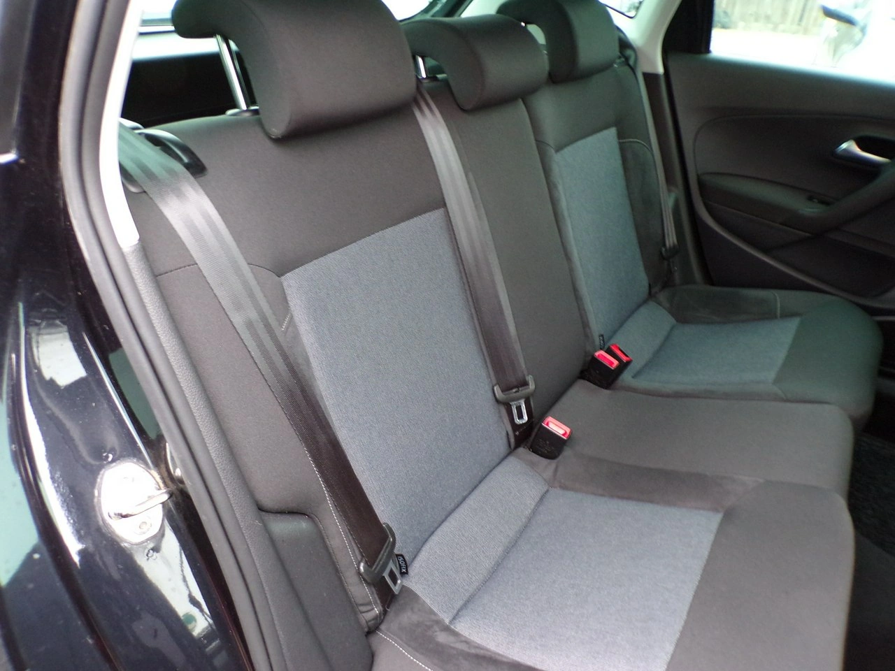 Volkswagen Polo - Zdjęcie 25