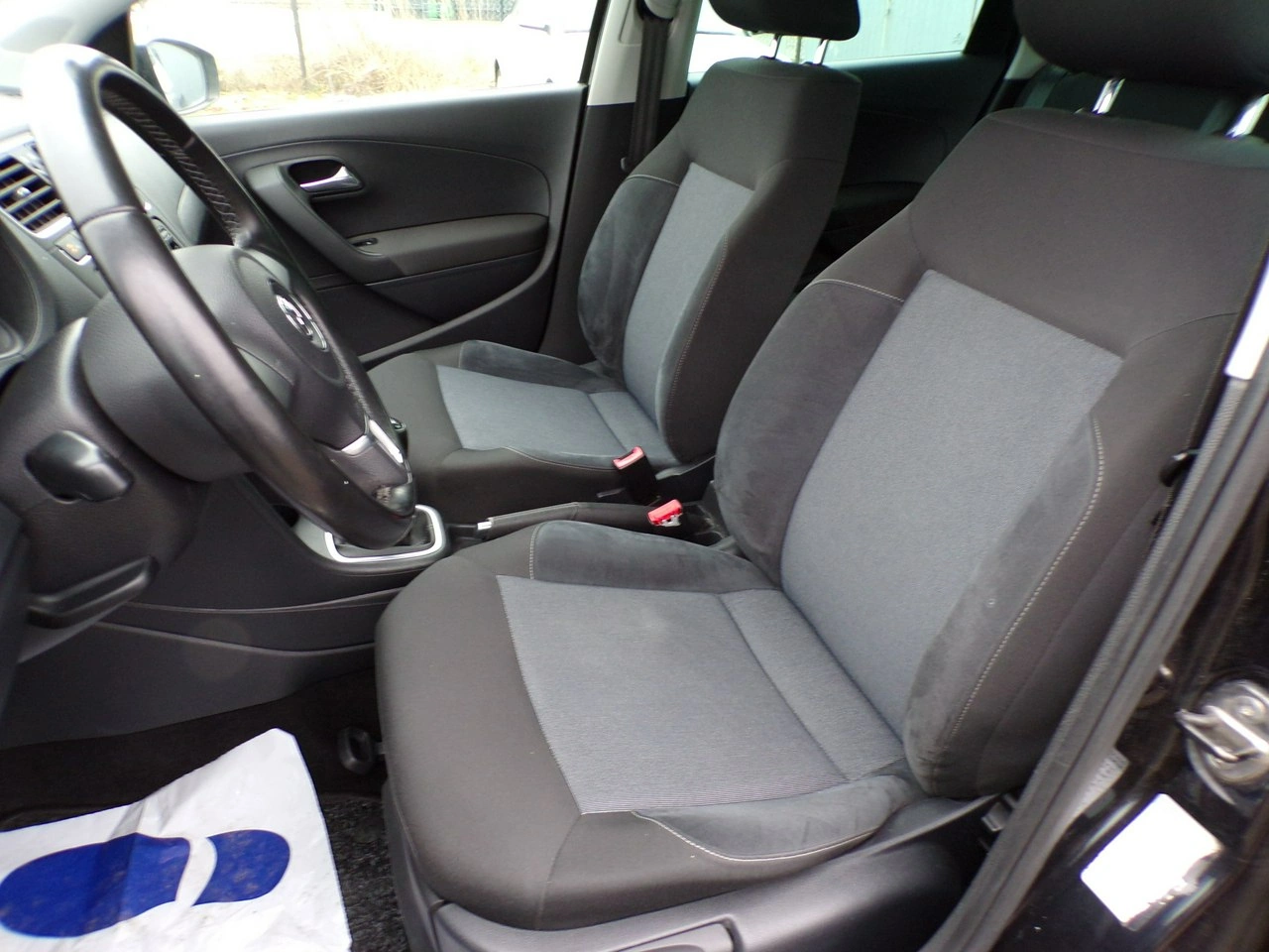 Volkswagen Polo - Zdjęcie 29