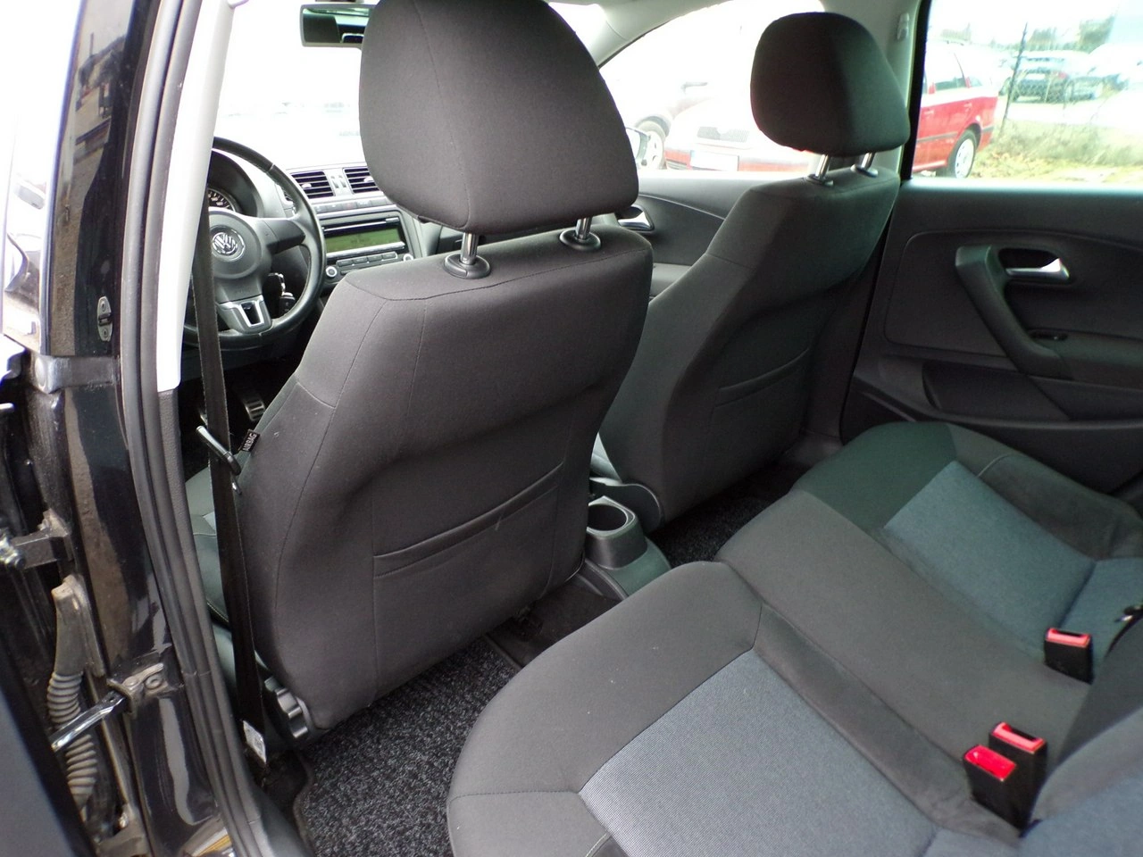 Volkswagen Polo - Zdjęcie 30