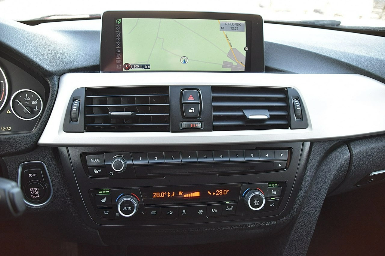 BMW 320 - Zdjęcie 22