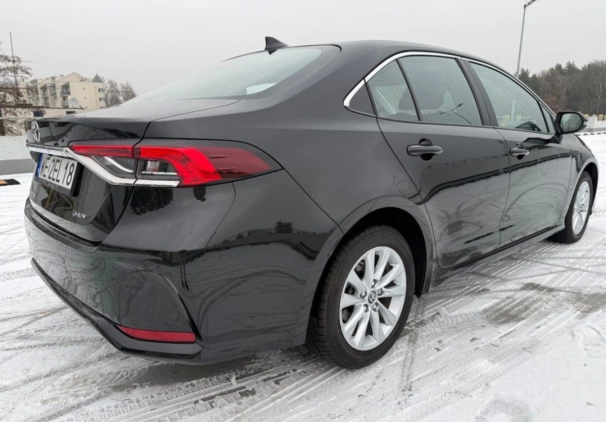 Toyota Corolla - Zdjęcie 8