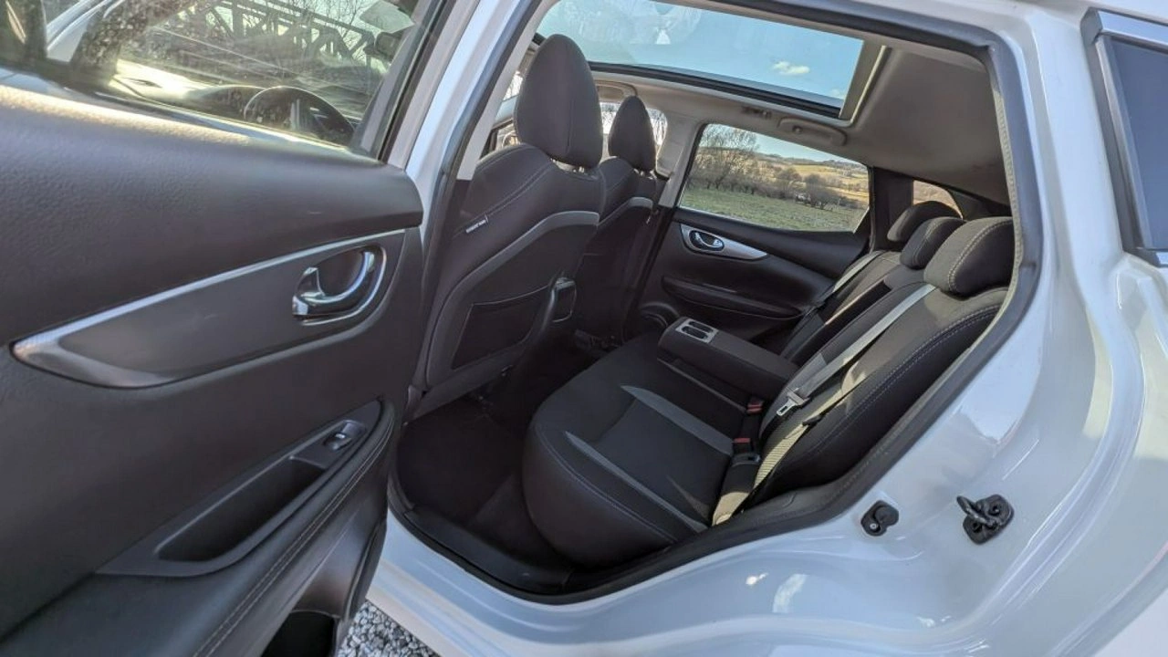 Nissan Qashqai - Zdjęcie 12
