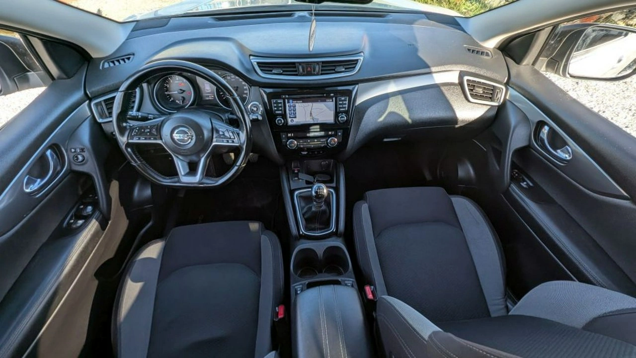 Nissan Qashqai - Zdjęcie 16