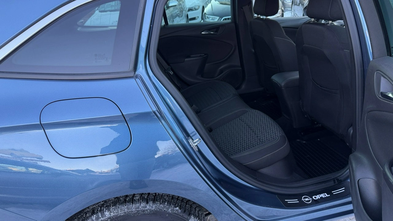 Opel Astra - Zdjęcie 14