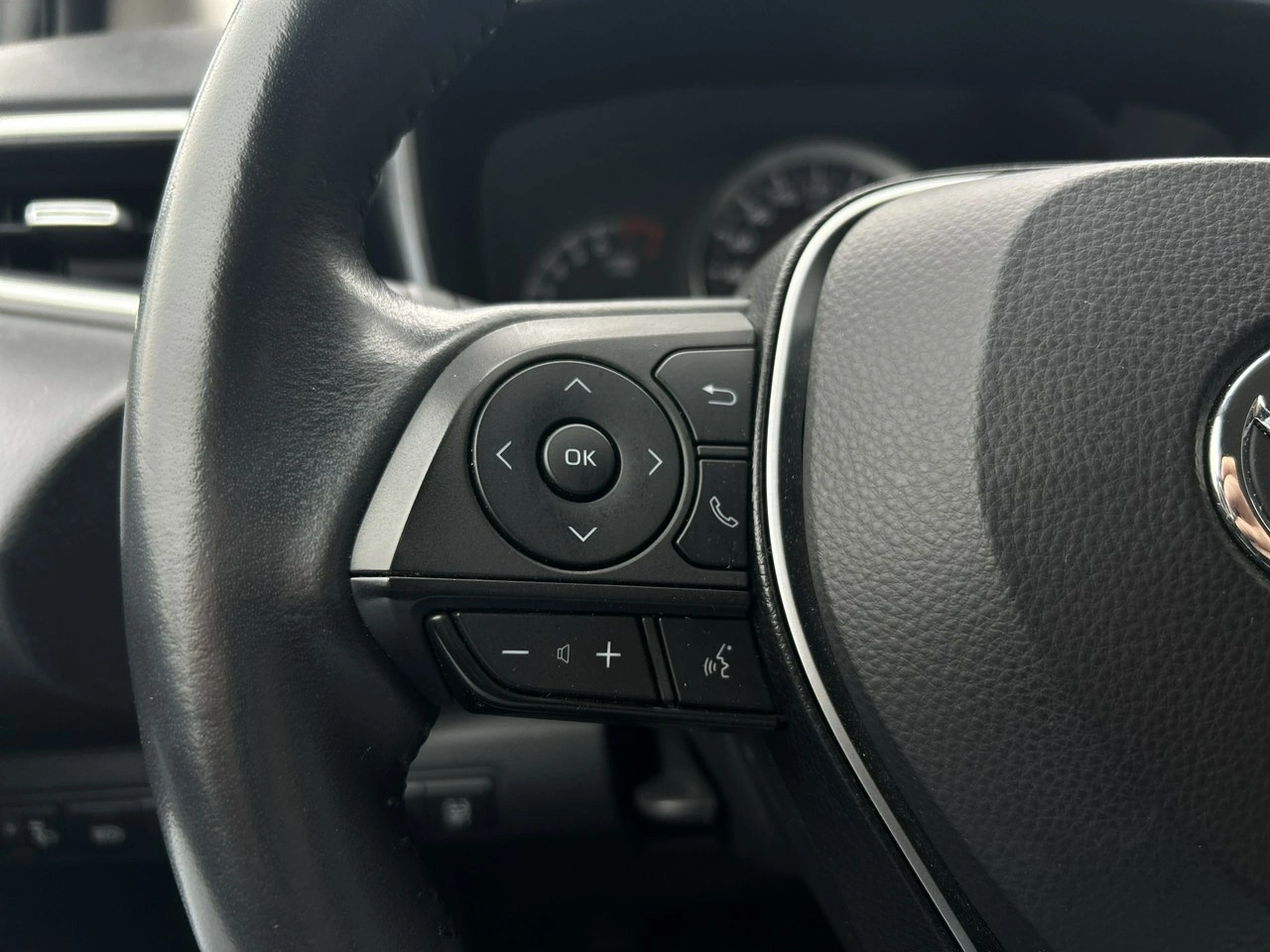 Toyota Corolla - Zdjęcie 19