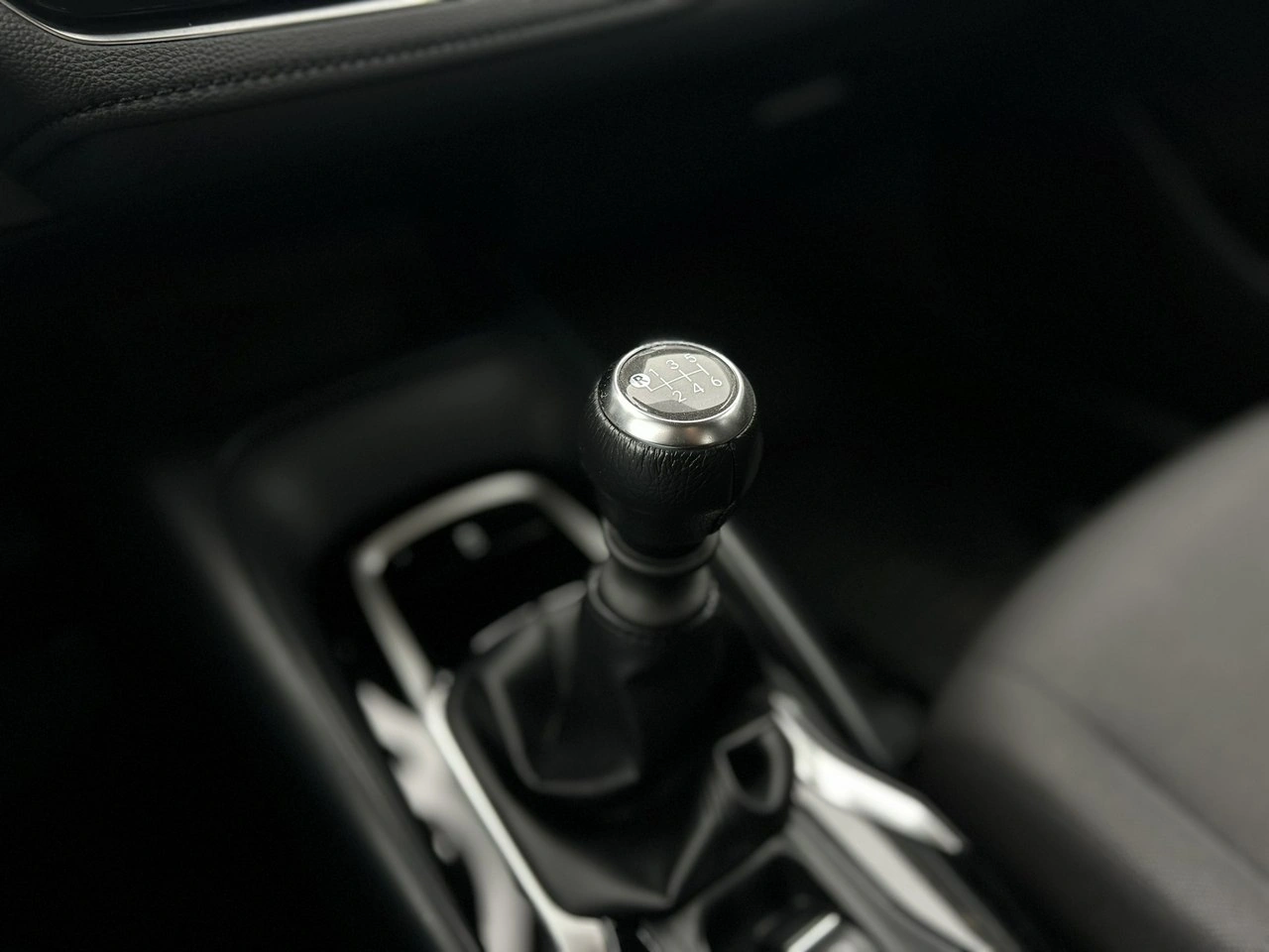 Toyota Corolla - Zdjęcie 28