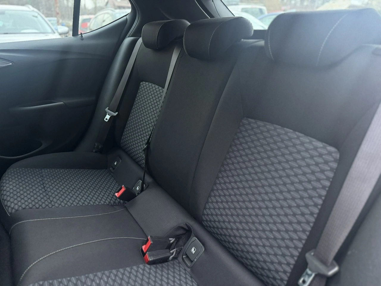 Opel Astra - Zdjęcie 12