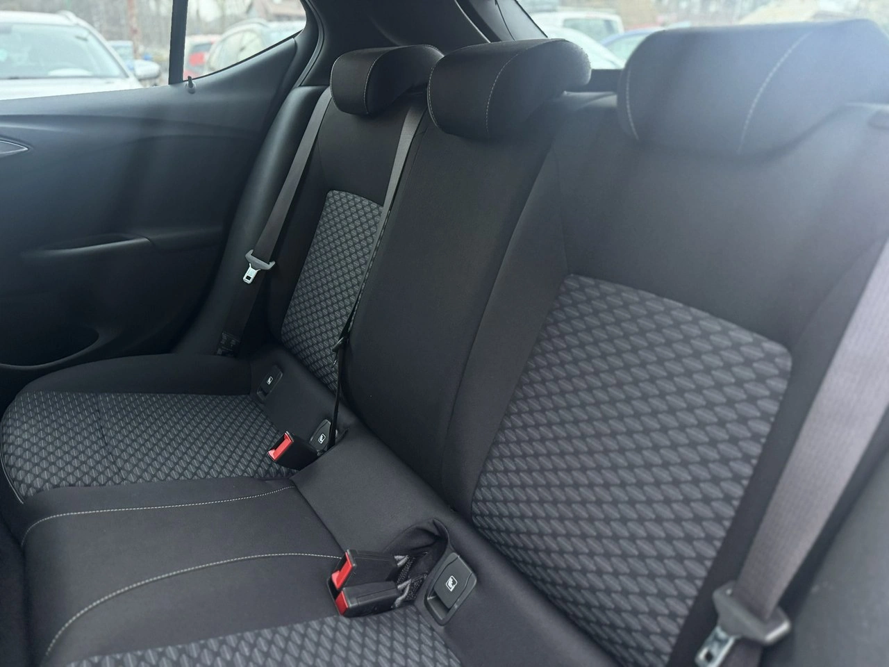 Opel Astra - Zdjęcie 11