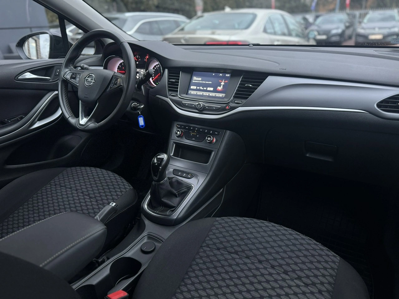 Opel Astra - Zdjęcie 17