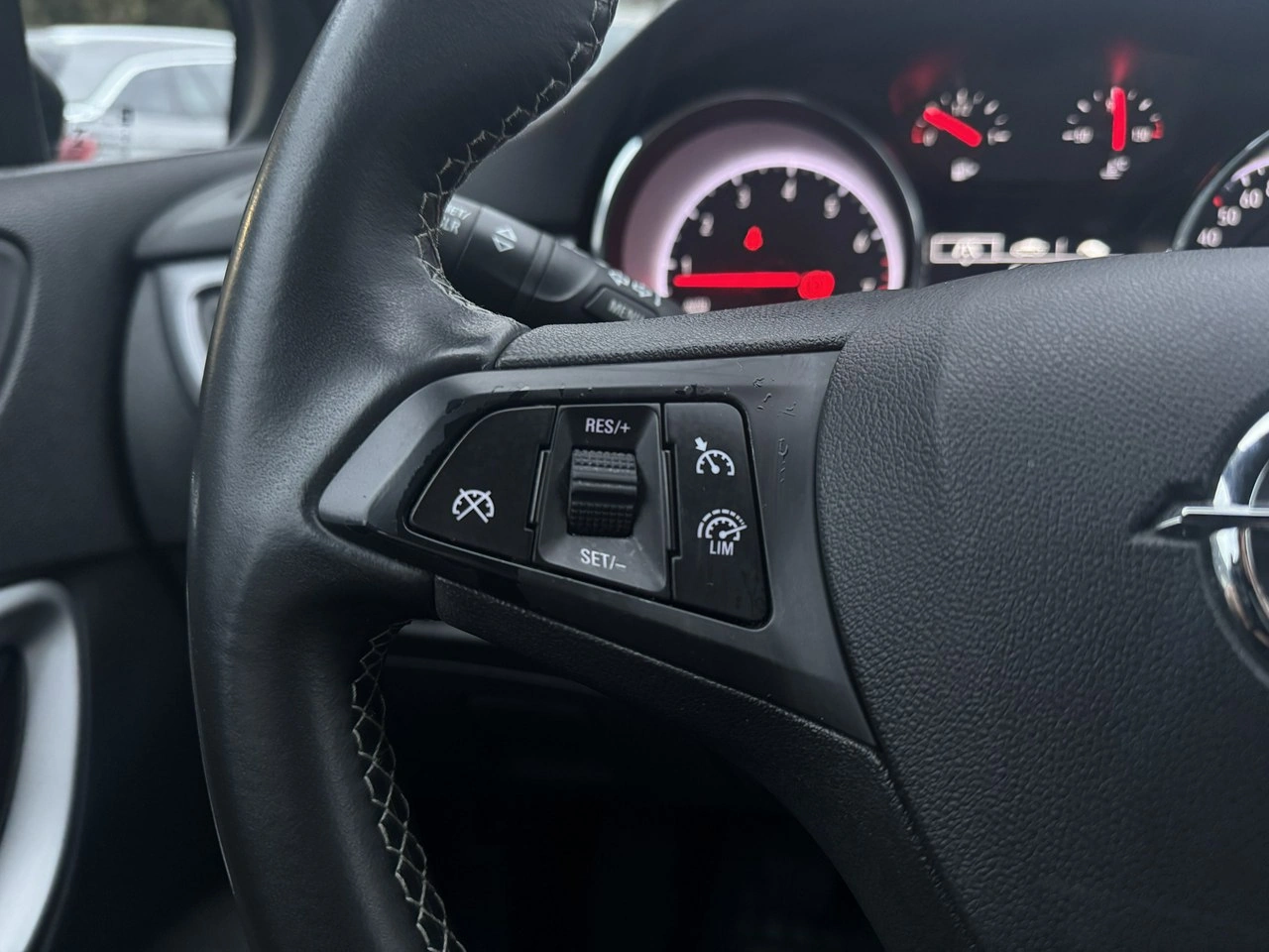 Opel Astra - Zdjęcie 21