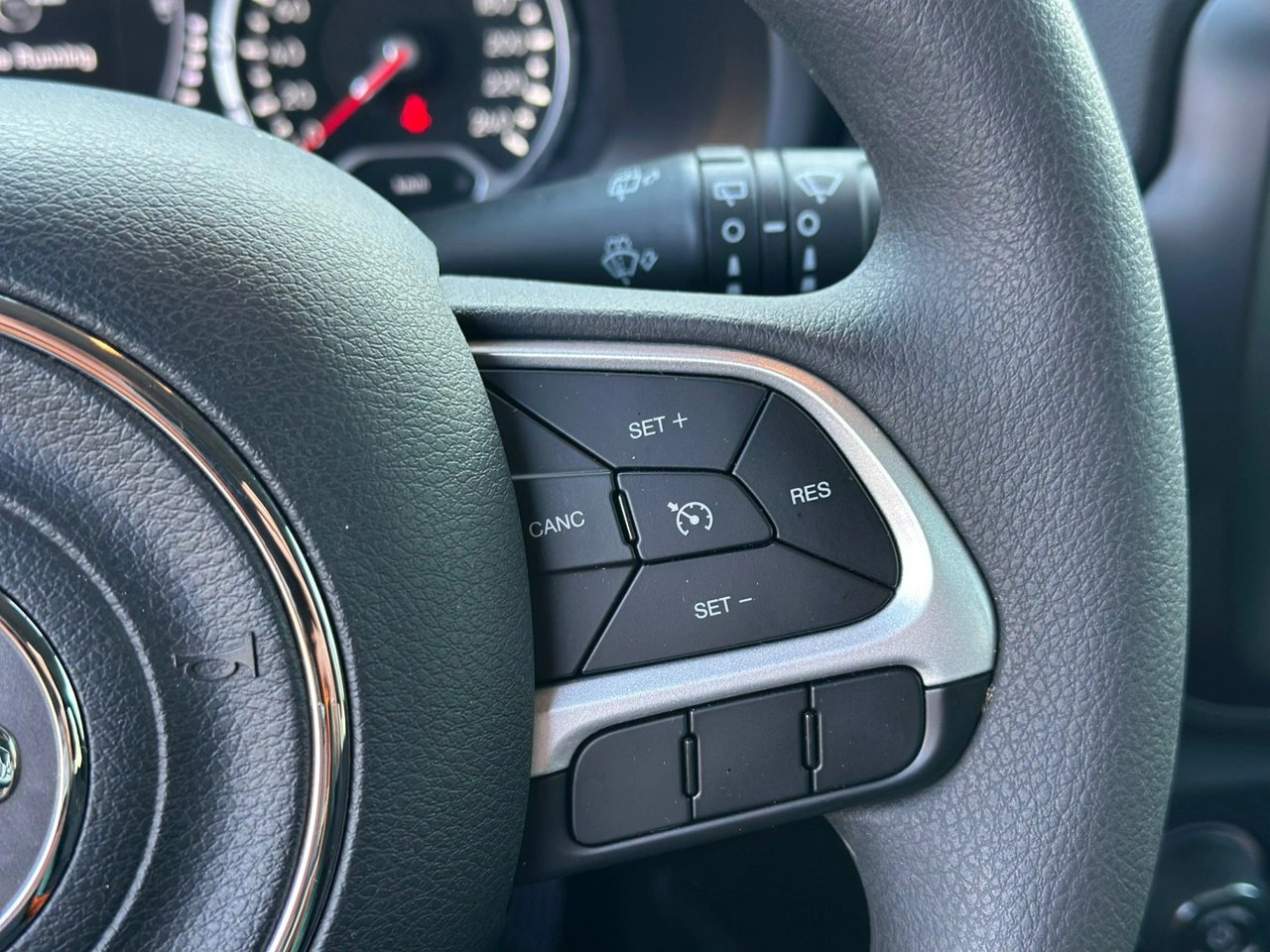 Jeep Renegade - Zdjęcie 22