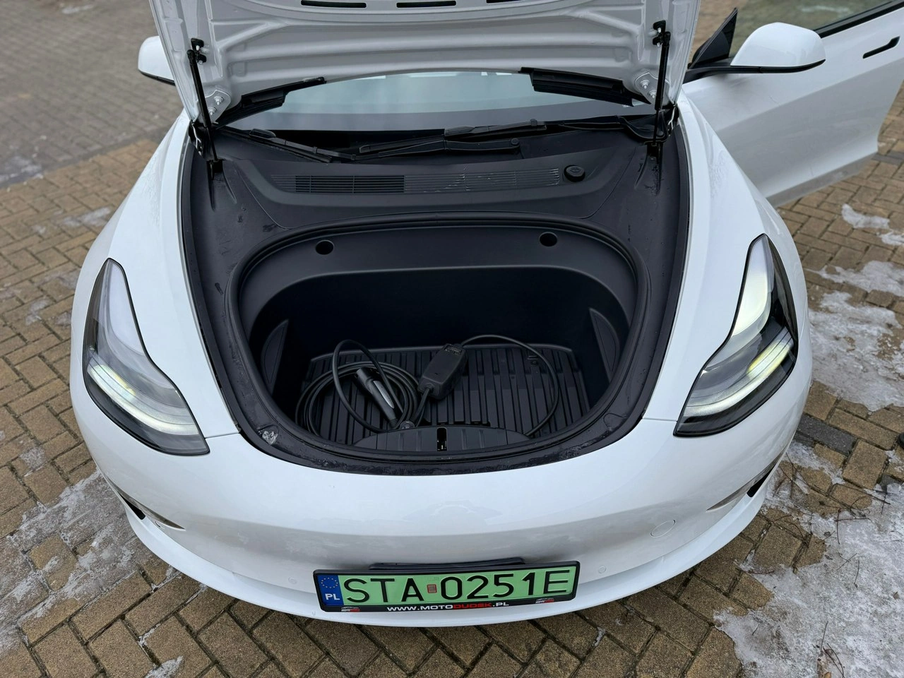 Tesla Model 3 - Zdjęcie 23