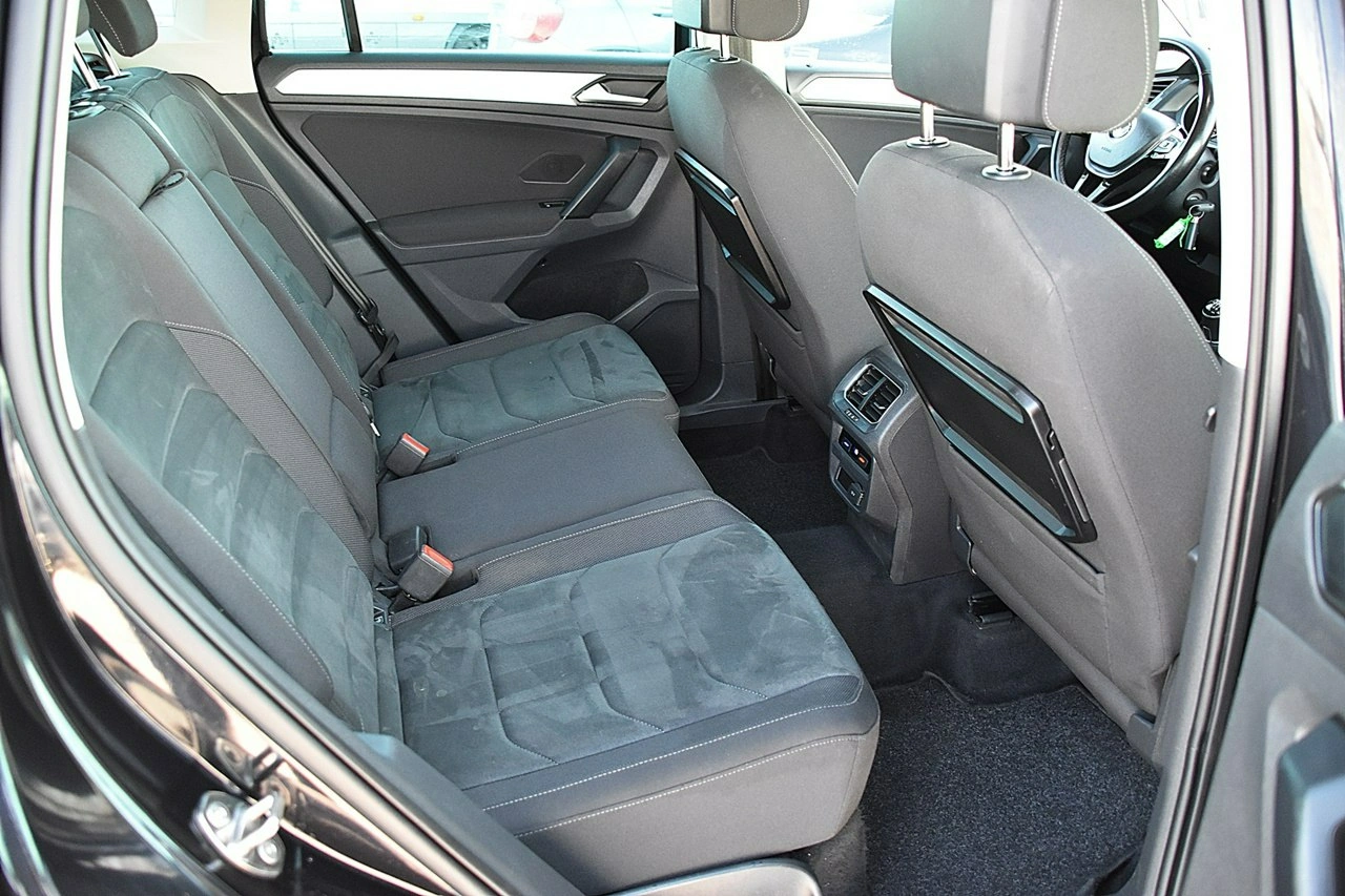 Volkswagen Tiguan - Zdjęcie 12