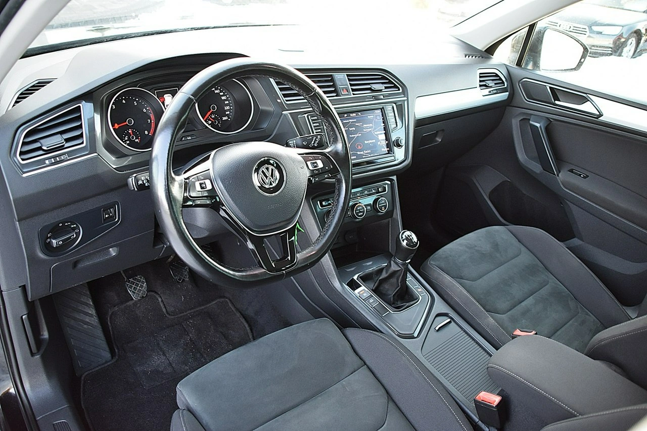 Volkswagen Tiguan - Zdjęcie 4