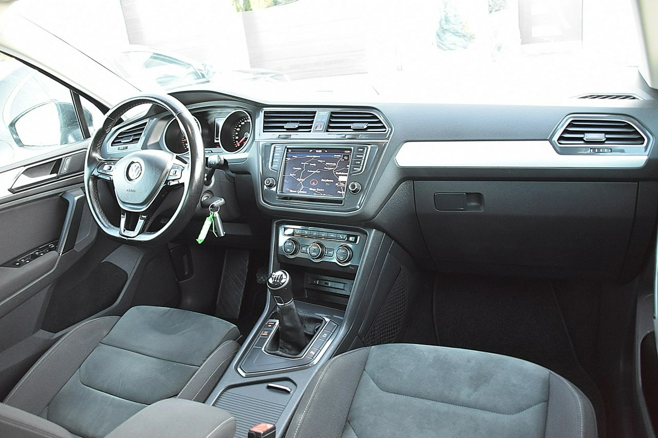 Volkswagen Tiguan - Zdjęcie 5