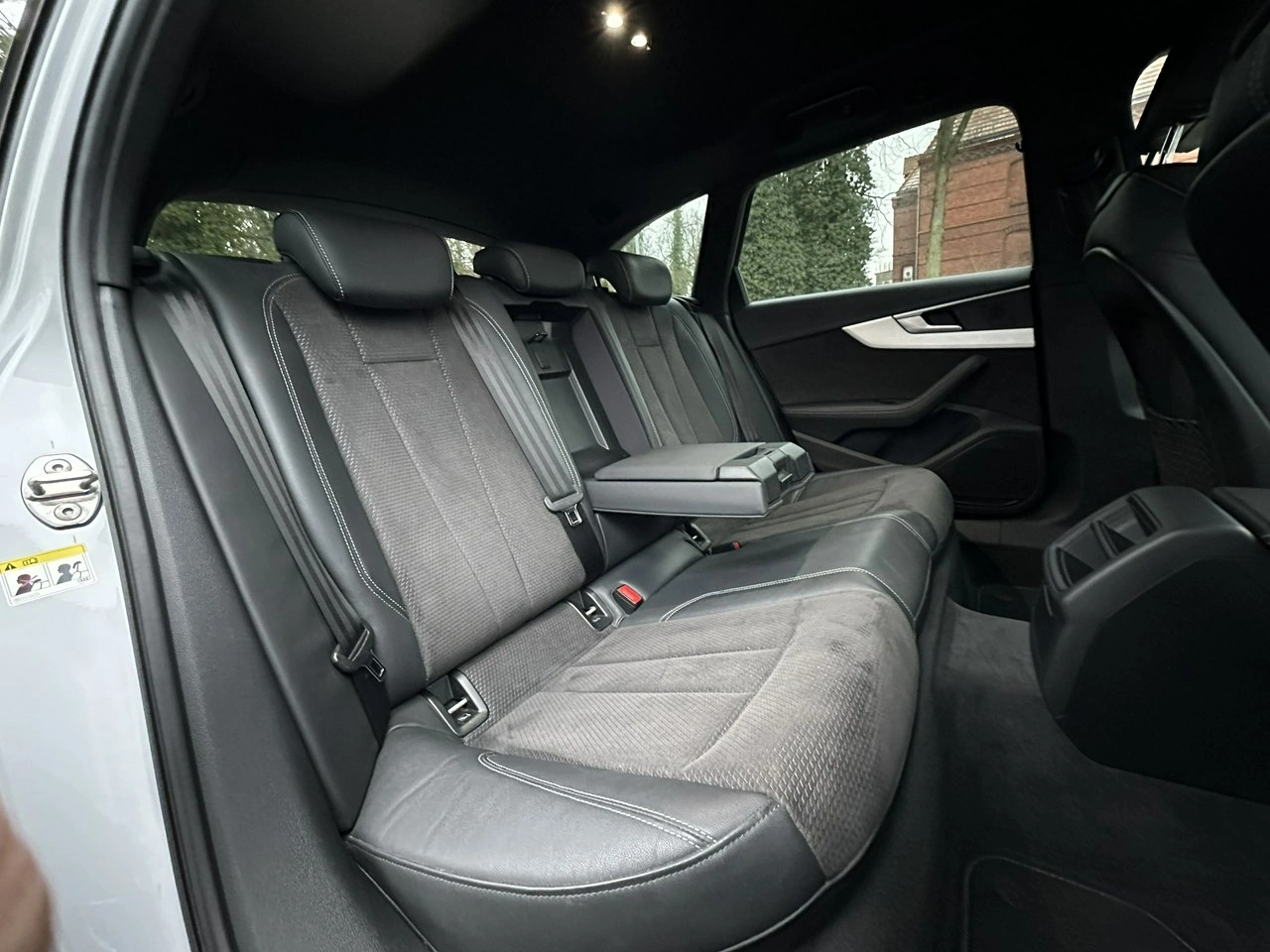 Audi A4 - Zdjęcie 12