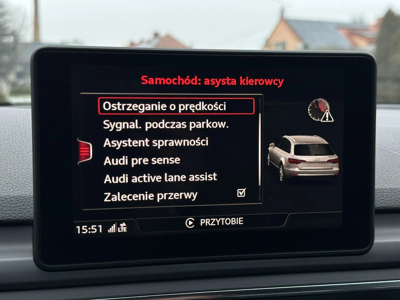 Audi A4 - Zdjęcie 32