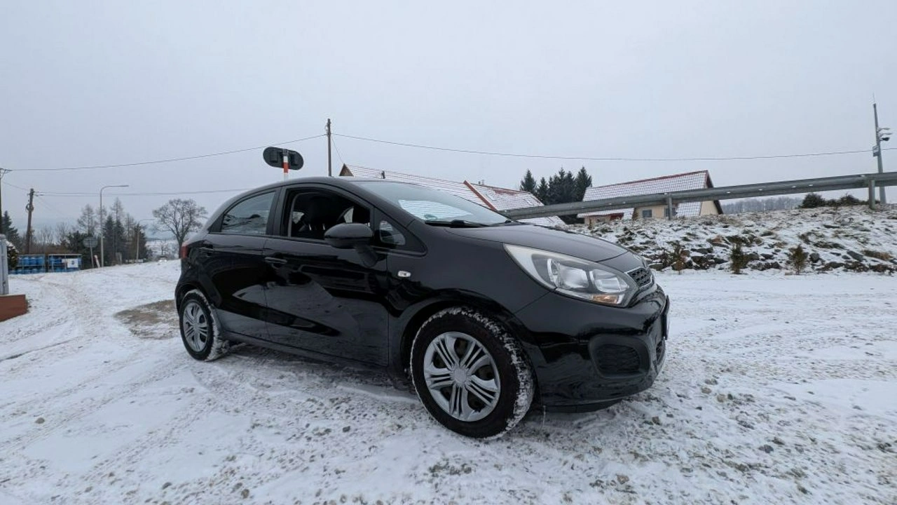 Kia Rio - Zdjęcie 2