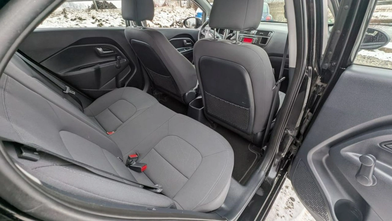 Kia Rio - Zdjęcie 5