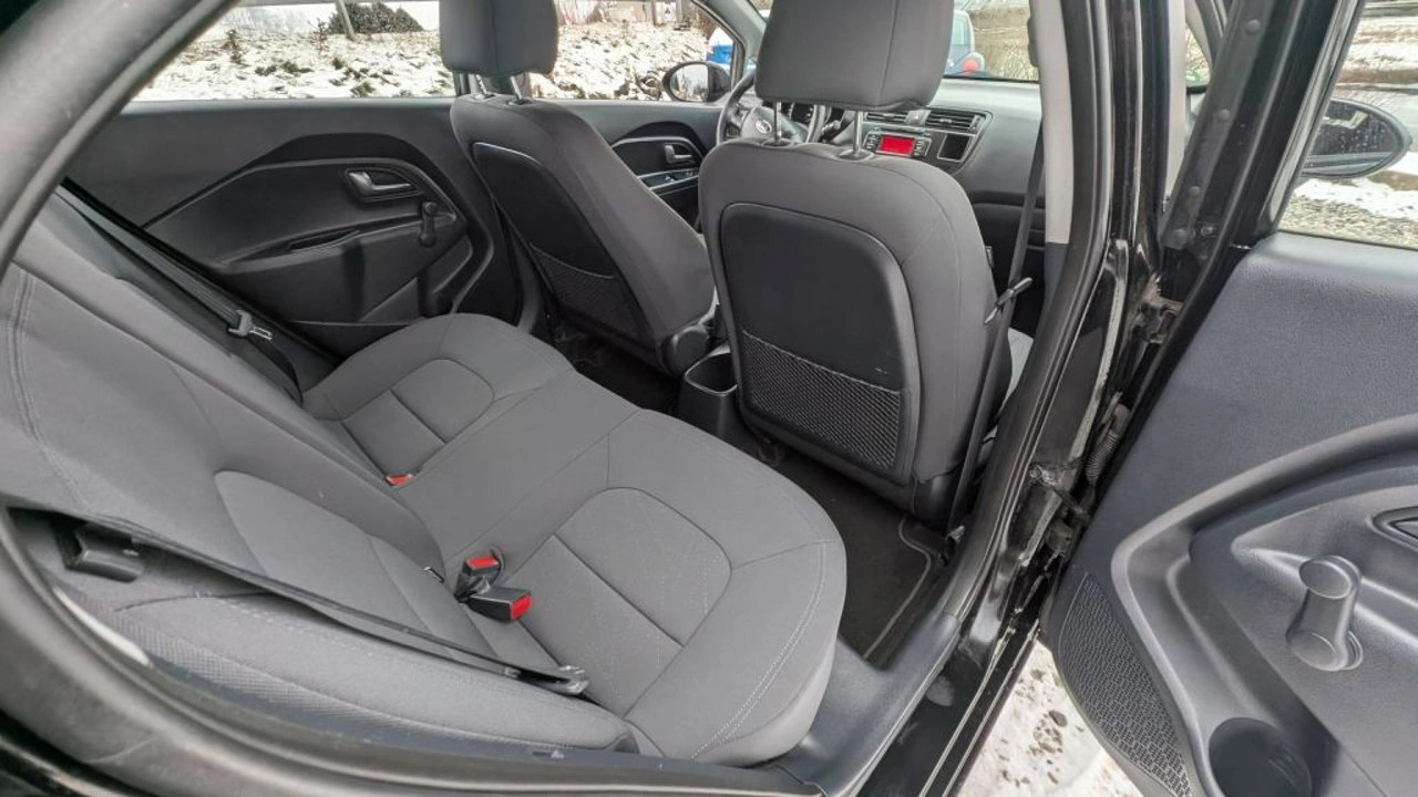 Kia Rio - Zdjęcie 5