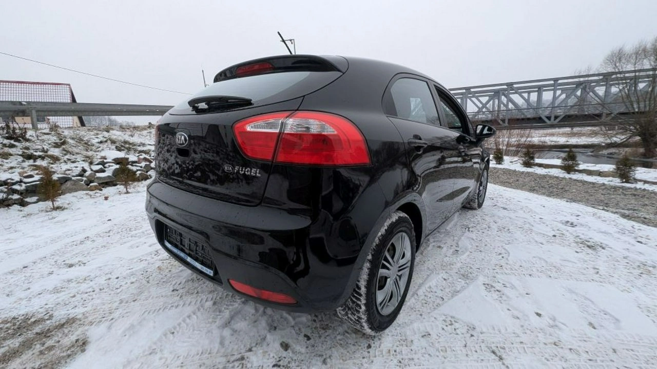 Kia Rio - Zdjęcie 7