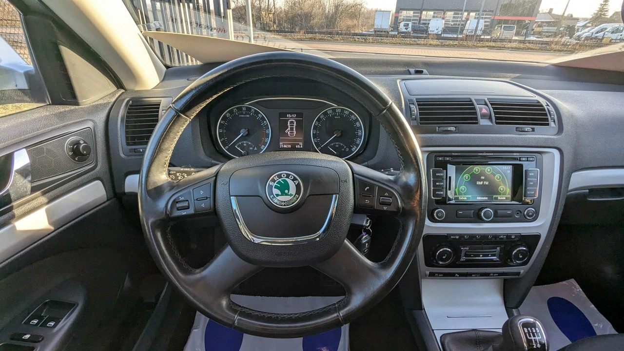 Skoda Octavia - Zdjęcie 20