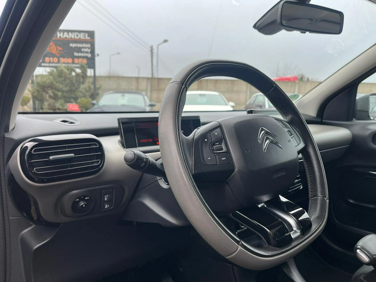 Citroën C4 Cactus - Zdjęcie 20