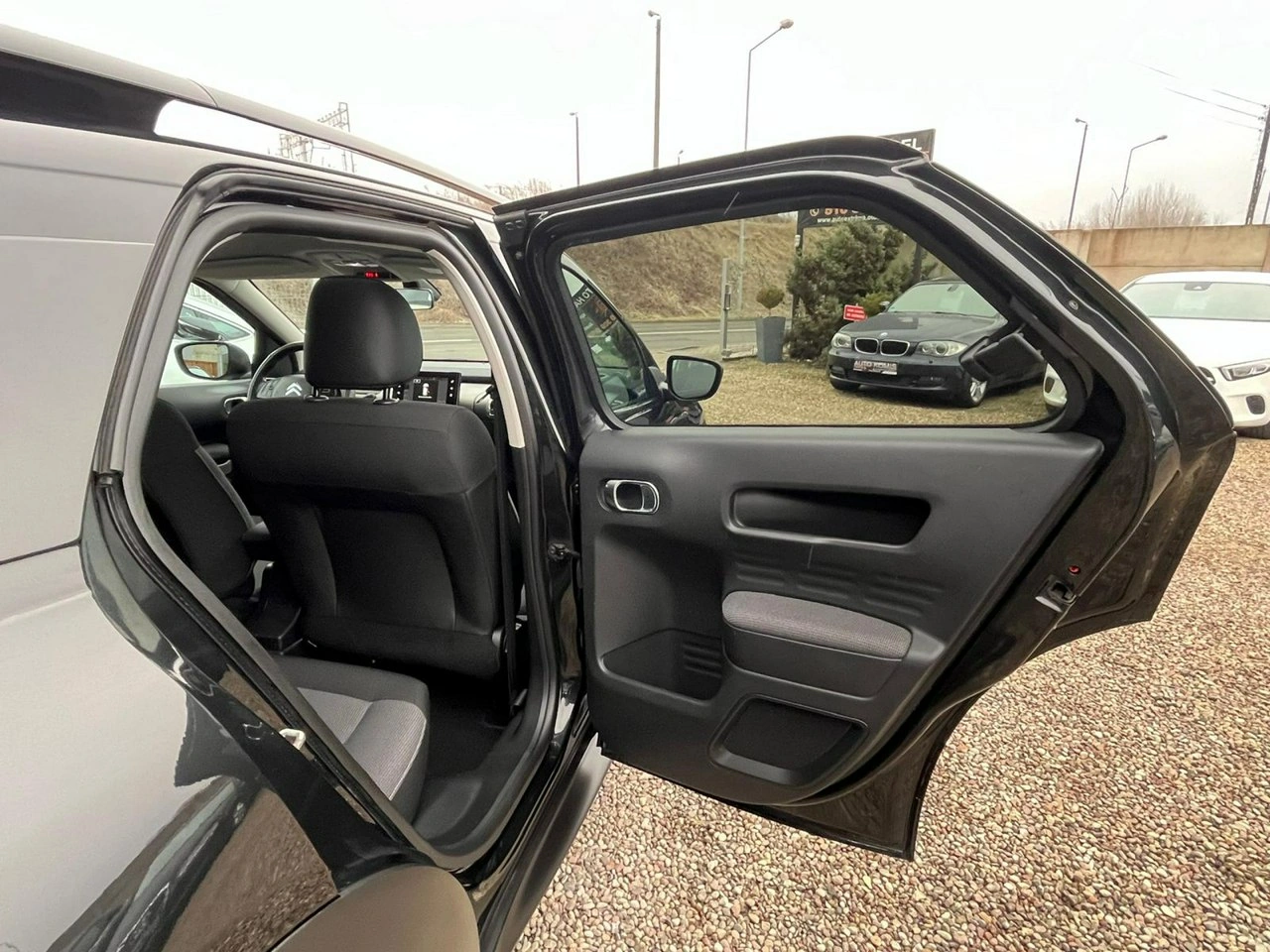 Citroën C4 Cactus - Zdjęcie 21