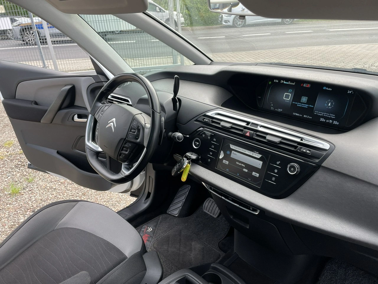 Citroën C4 Grand Picasso - Zdjęcie 25