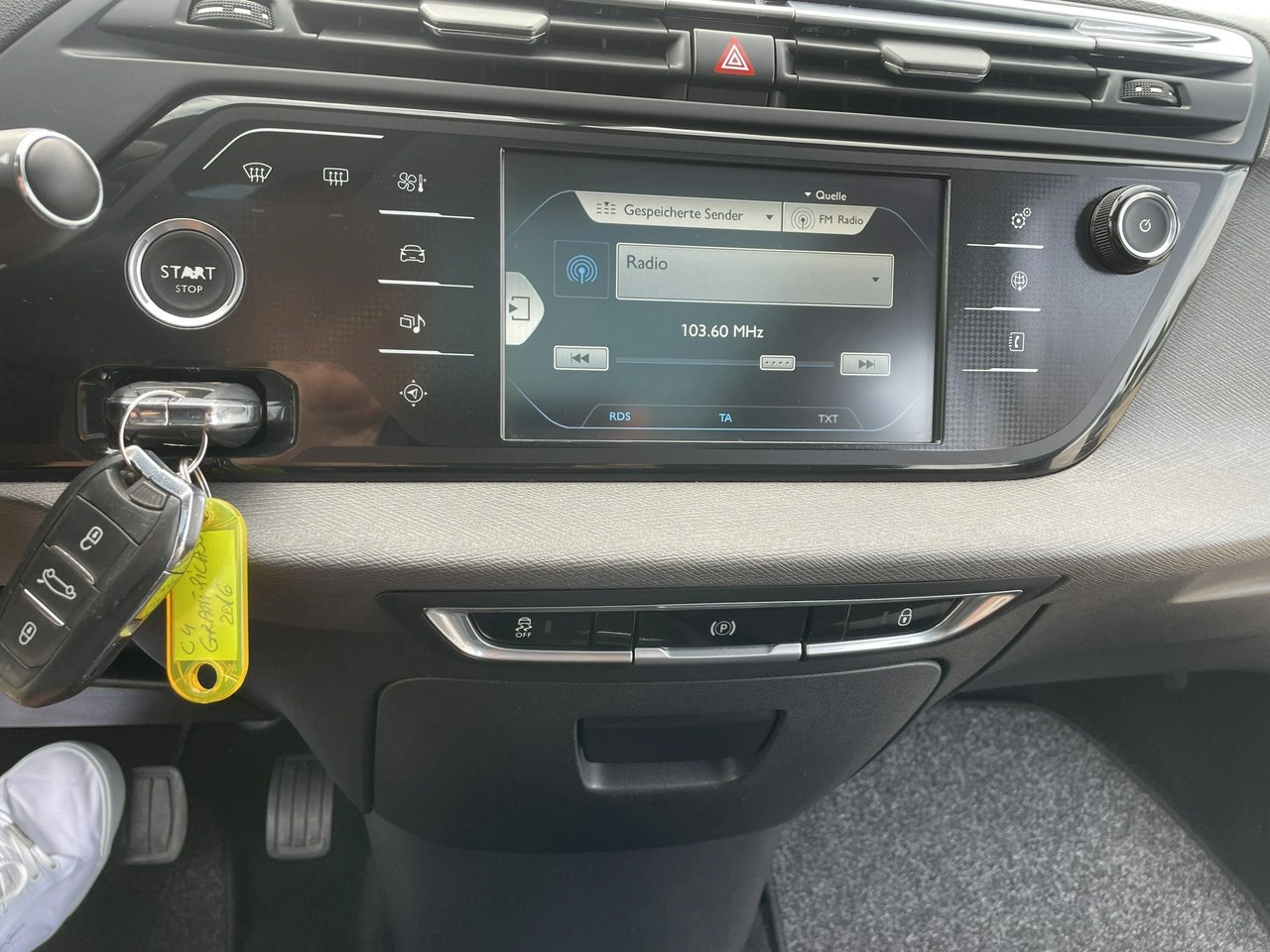 Citroën C4 Grand Picasso - Zdjęcie 40