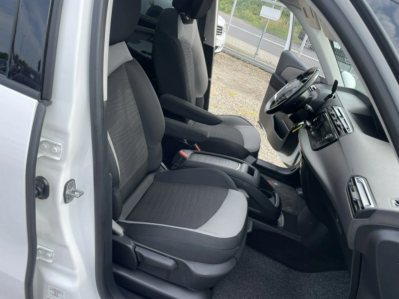 Citroën C4 Grand Picasso - Zdjęcie 54