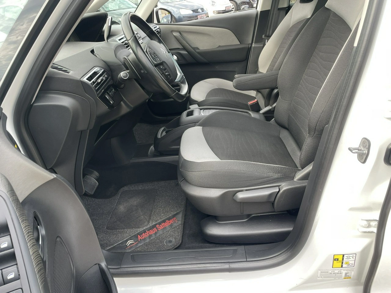 Citroën C4 Grand Picasso - Zdjęcie 8