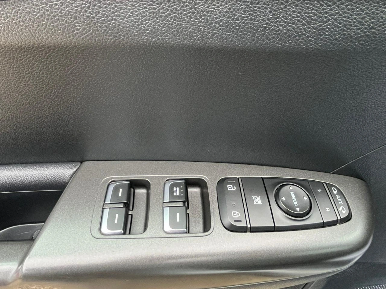 Kia Sportage - Zdjęcie 8