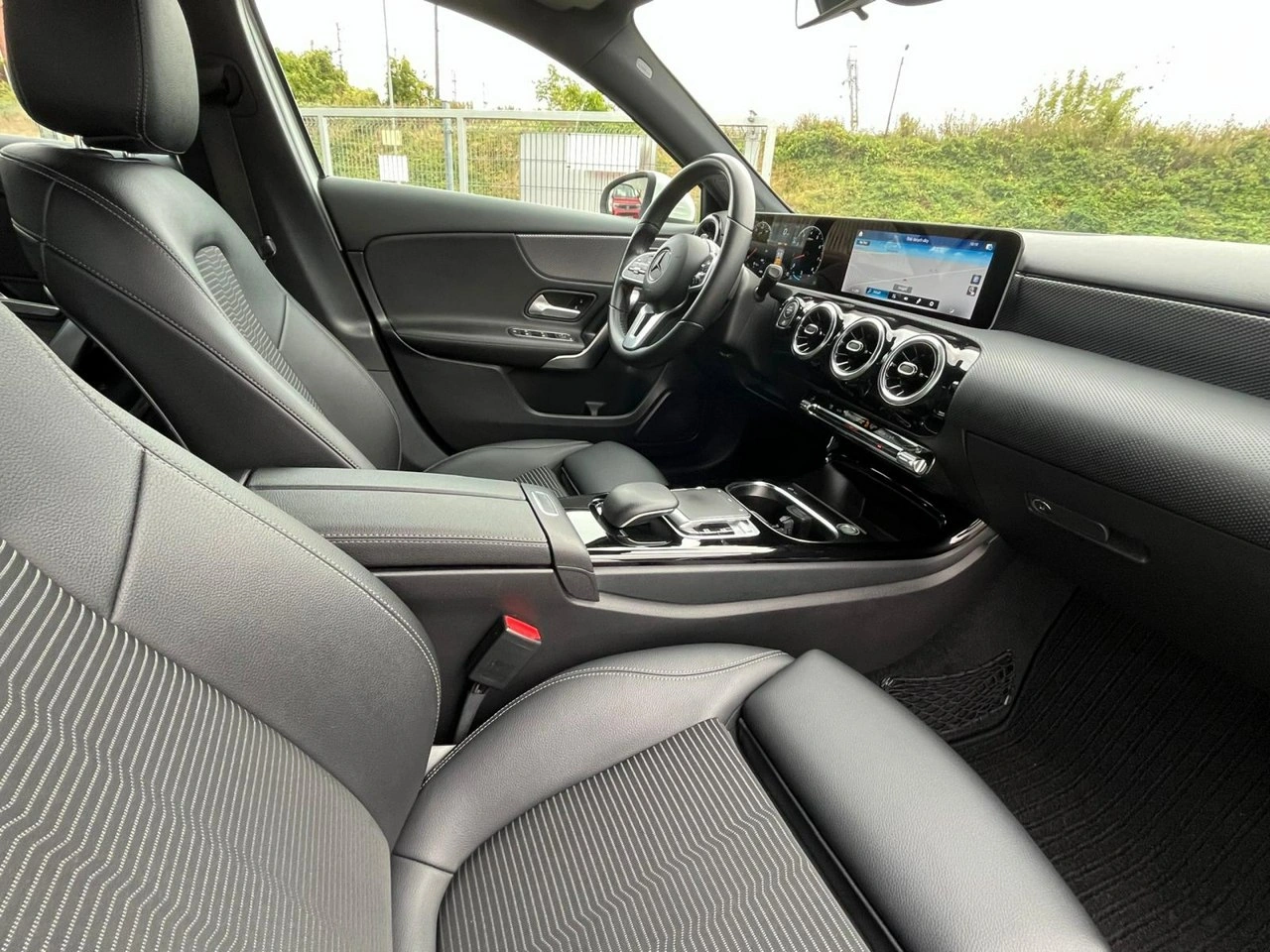 Mercedes A 250 - Zdjęcie 16