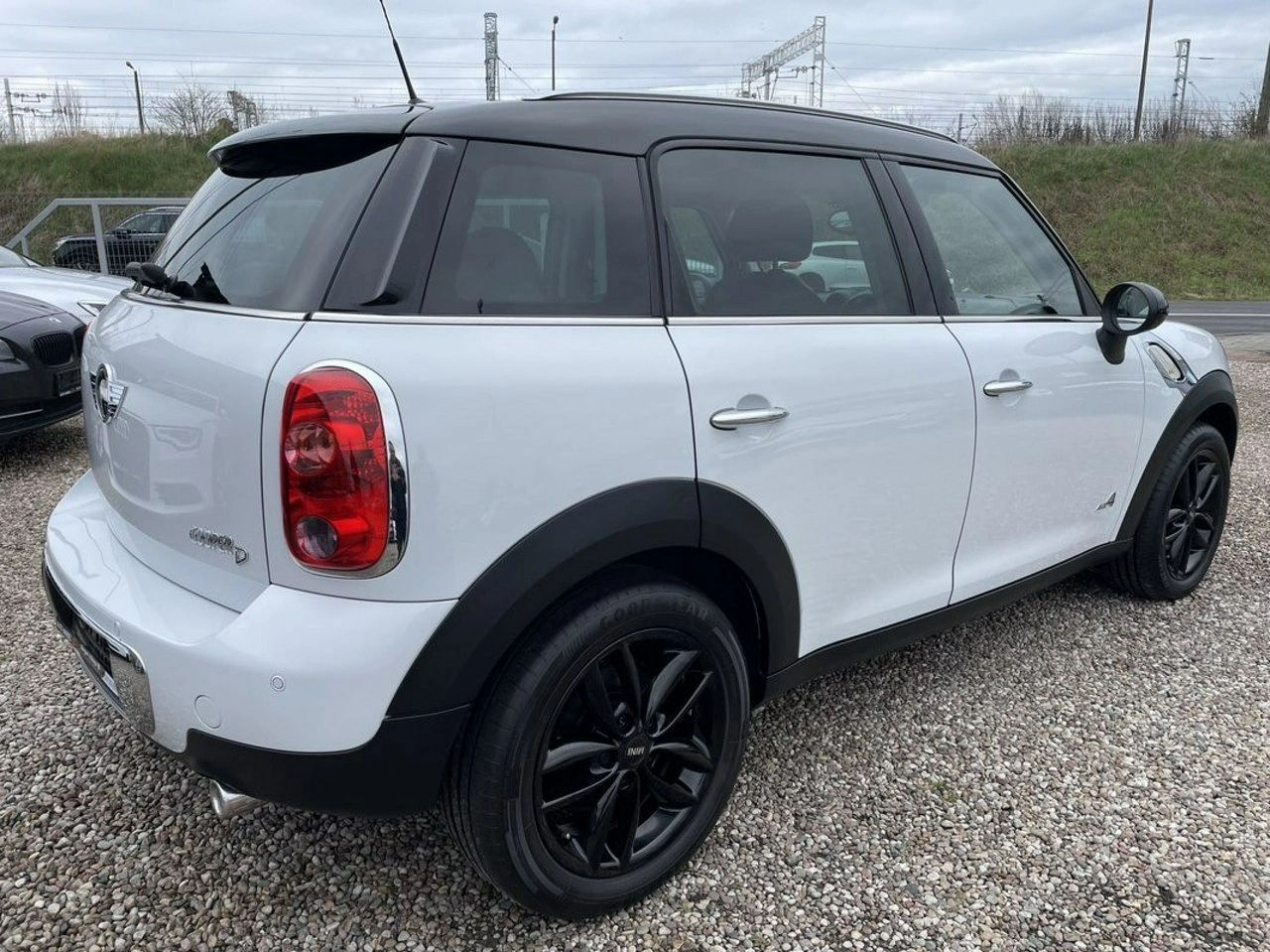 MINI Countryman - Zdjęcie 2