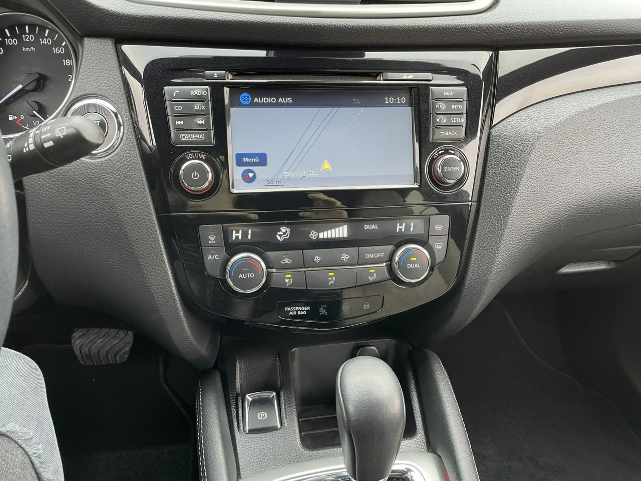 Nissan Qashqai - Zdjęcie 11