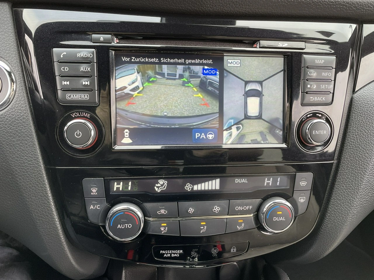 Nissan Qashqai - Zdjęcie 12