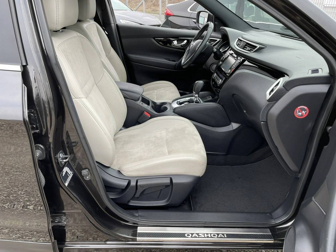 Nissan Qashqai - Zdjęcie 5