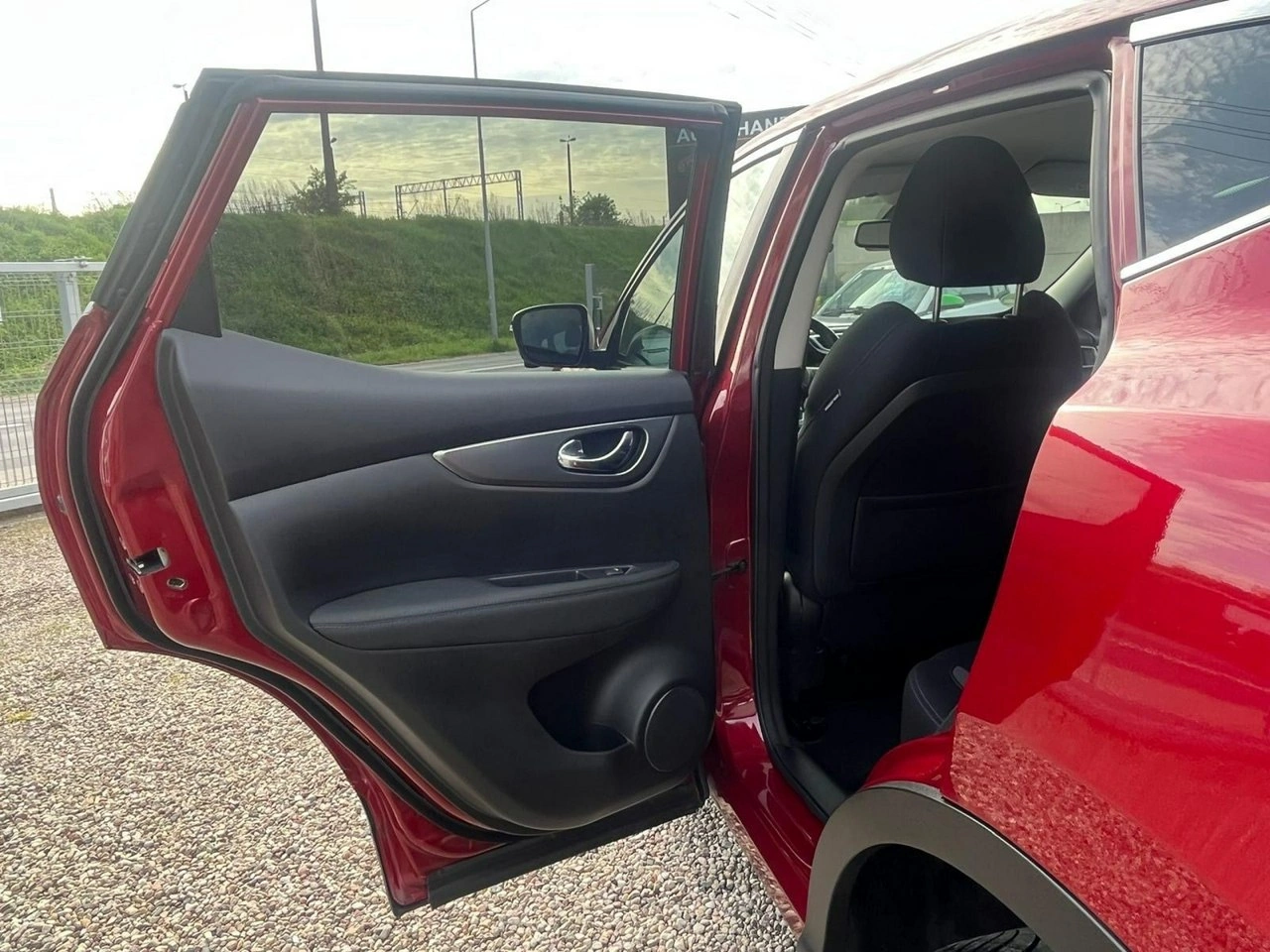 Nissan Qashqai - Zdjęcie 23