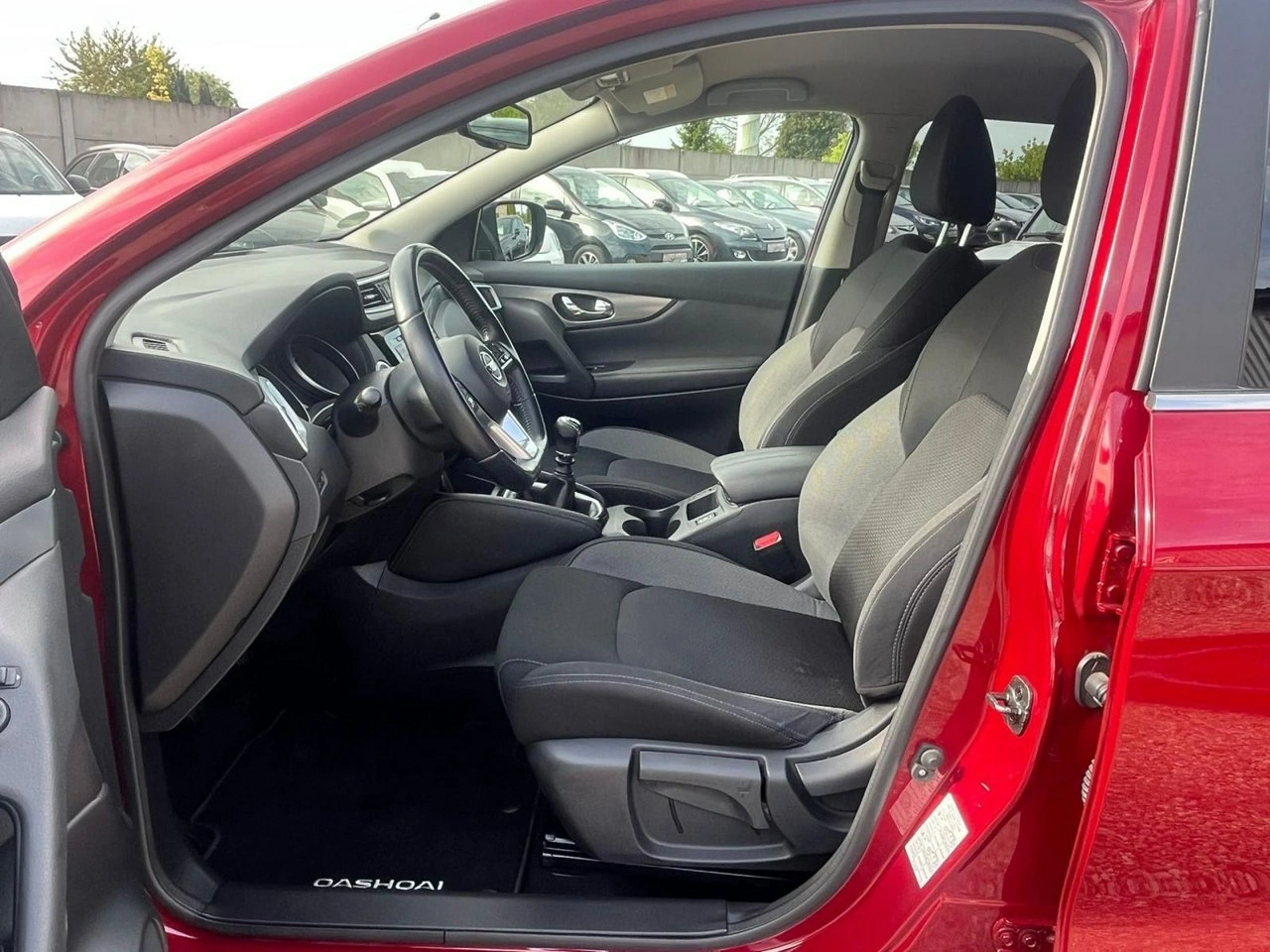 Nissan Qashqai - Zdjęcie 4