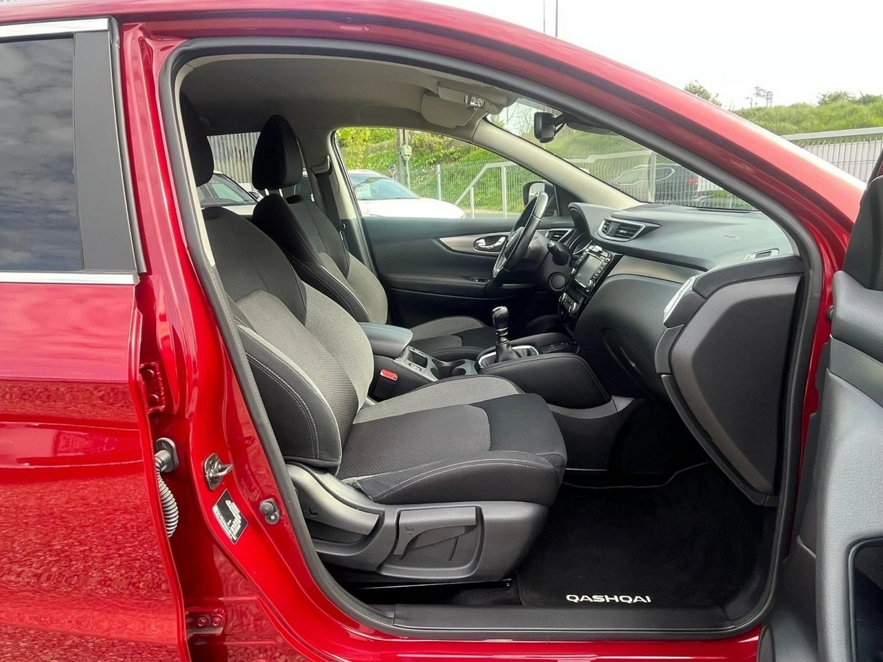 Nissan Qashqai - Zdjęcie 5