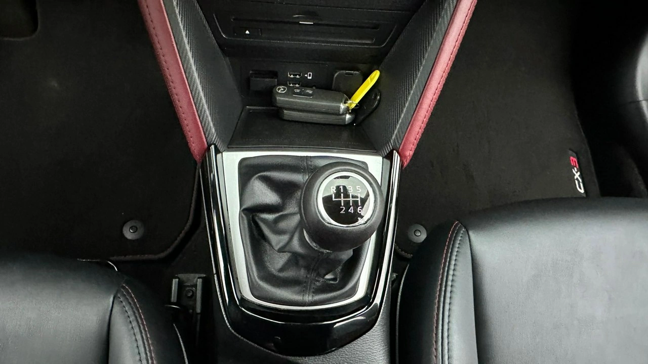 Mazda CX-3 - Zdjęcie 31