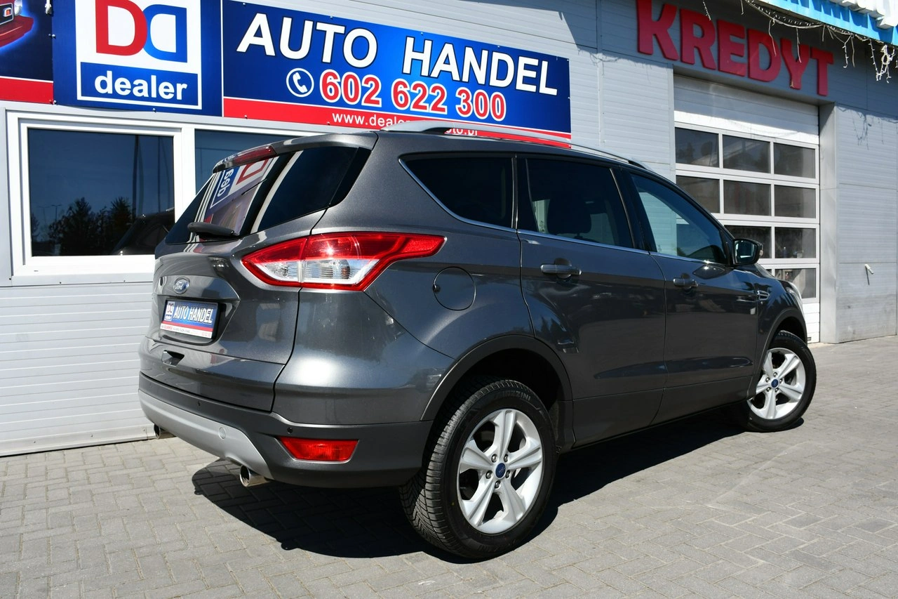 Ford Kuga - Zdjęcie 15