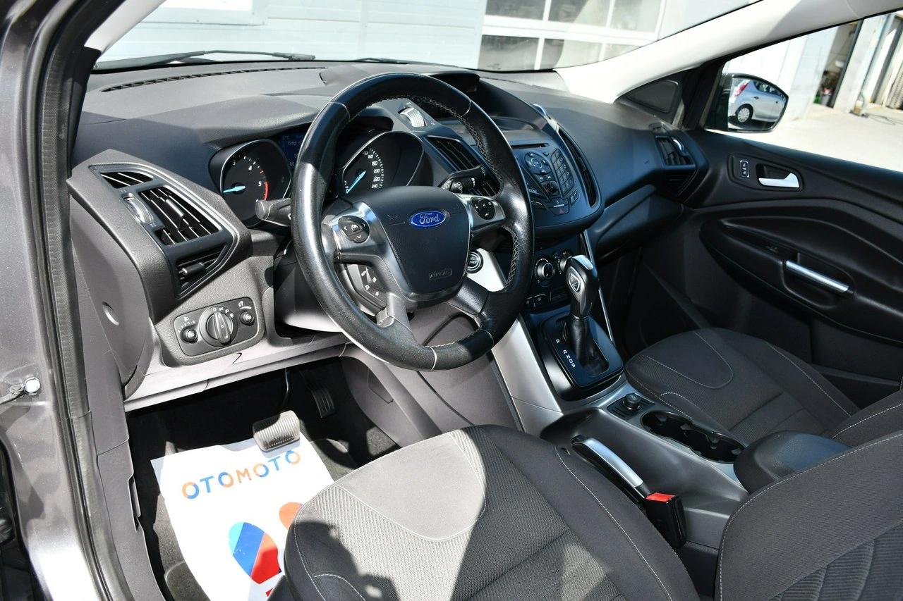 Ford Kuga - Zdjęcie 18