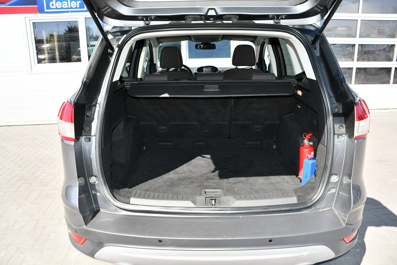 Ford Kuga - Zdjęcie 37